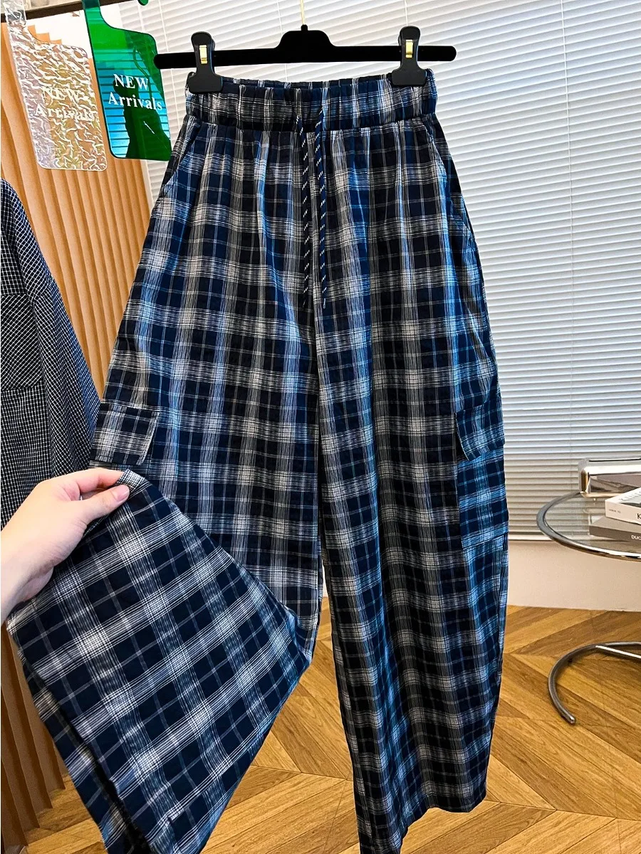 Элегантные винтажные брюки в клетку свободного кроя с широкими штанинами, стройнящие, повседневные, для женщин, осенний сезон 2025
Элегантные винтажные брюки в клетку свободного кроя с широкими штанинами, стройнящие, повседневные, для женщин, осенний сезон 2025