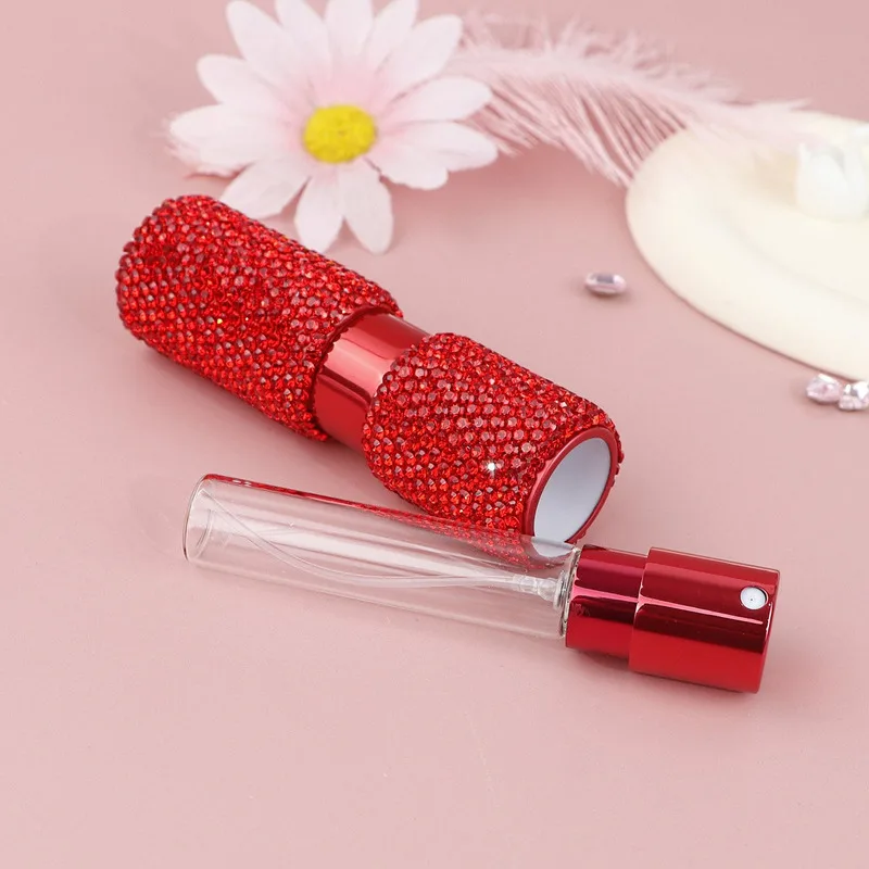 Red Diamond Retractable Rotating Lipstick 8ml Portable Perfume Bottle with Glass Inner Liner Spray Bottle for Cosmetics Portioni
Red Diamond Retractable Rotating Lipstick 8ml Portable Perfume Bottle with Glass Inner Liner Spray Bottle for Cosmetics Portioni