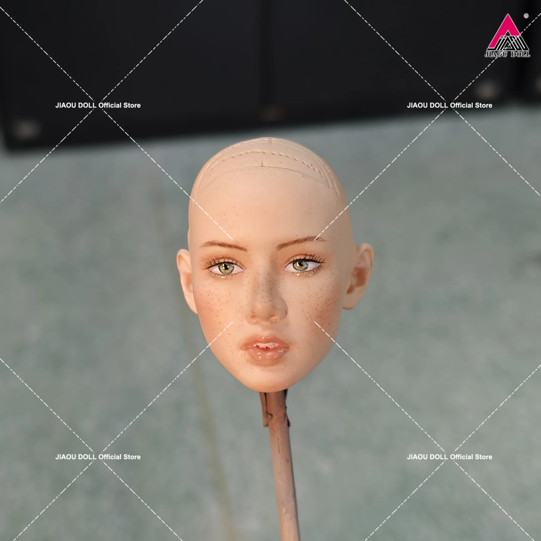 Customized Painted 1/6 Scale Freckled Beauty Girl Head Sculpt Carving Model Fit 12'' Tan Female Soldier Action Figure Body Dolls
Customized Painted 1/6 Scale Freckled Beauty Girl Head Sculpt Carving Model Fit 12'' Tan Female Soldier Action Figure Body Dolls