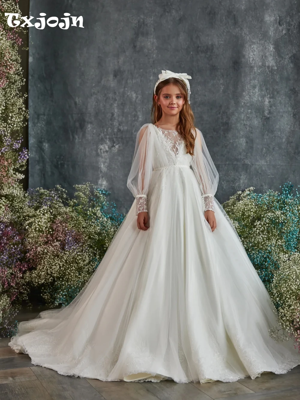 Luxurious Sequined Lace Appliques A-line Tulle Long For Girls Piano Contest Performance Elegant O-neck Long Sleeve Princess Gown
Luxurious Sequined Lace Appliques A-line Tulle Long For Girls Piano Contest Performance Elegant O-neck Long Sleeve Princess Gown