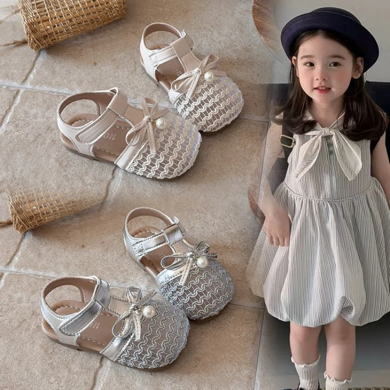 New Children Fashion Princess Sandals T-strap Woven Girls Summer Dress Sandals Lightweight Causal Kids Mesh Flat Shoes with Bow
New Children Fashion Princess Sandals T-strap Woven Girls Summer Dress Sandals Lightweight Causal Kids Mesh Flat Shoes with Bow