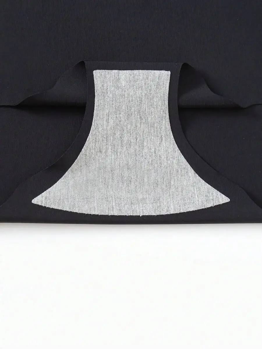 Womens Black Scallop Edge Briefs With Slight Stretch Comfortable Underwear
Womens Black Scallop Edge Briefs With Slight Stretch Comfortable Underwear