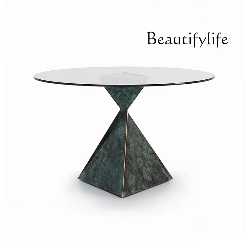 Nordic modern minimalist creative fashion designer makes old villa funnel dining table small apartment meal
Nordic modern minimalist creative fashion designer makes old villa funnel dining table small apartment meal