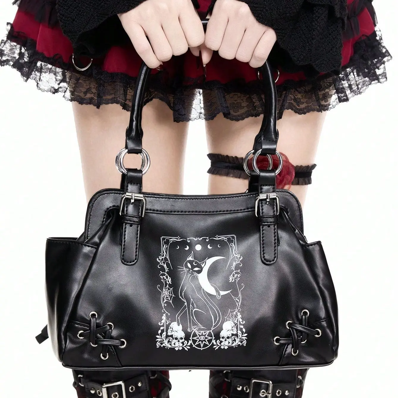 Vintage Gothic Style Motorcycle Bag Fashion Versatile Y2k Spicy Girl Tote Bag Large Capacity Commuting Niche Single Shoulder Bag
Vintage Gothic Style Motorcycle Bag Fashion Versatile Y2k Spicy Girl Tote Bag Large Capacity Commuting Niche Single Shoulder Bag