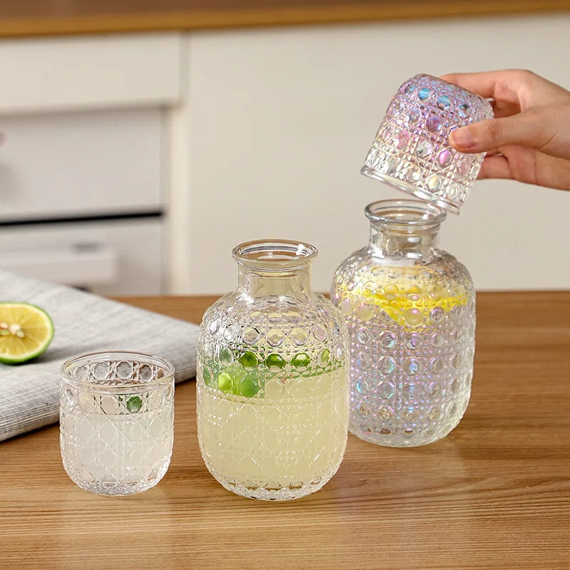 Embossed gem pattern large-capacity glass cooling kettle household juice cup wine jug cup set companion
Embossed gem pattern large-capacity glass cooling kettle household juice cup wine jug cup set companion