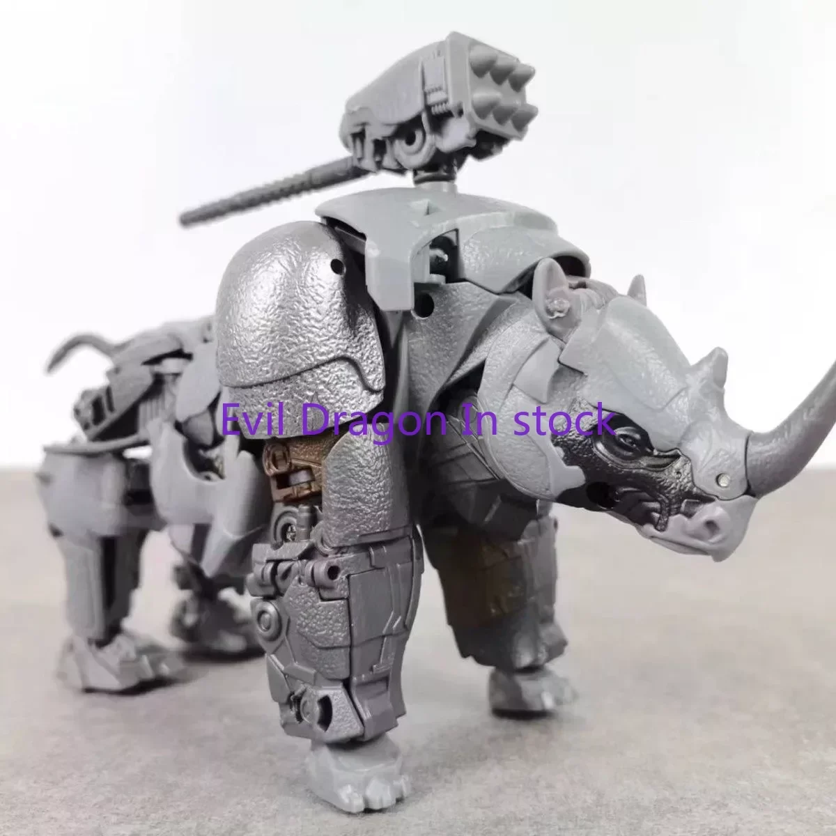 In Stock Transformation Toy MX-6601 Ramhorn Megatek MG Tank MX6601 MX6602 KO SS109 SS113 Action Figure Toy Gift
In Stock Transformation Toy MX-6601 Ramhorn Megatek MG Tank MX6601 MX6602 KO SS109 SS113 Action Figure Toy Gift