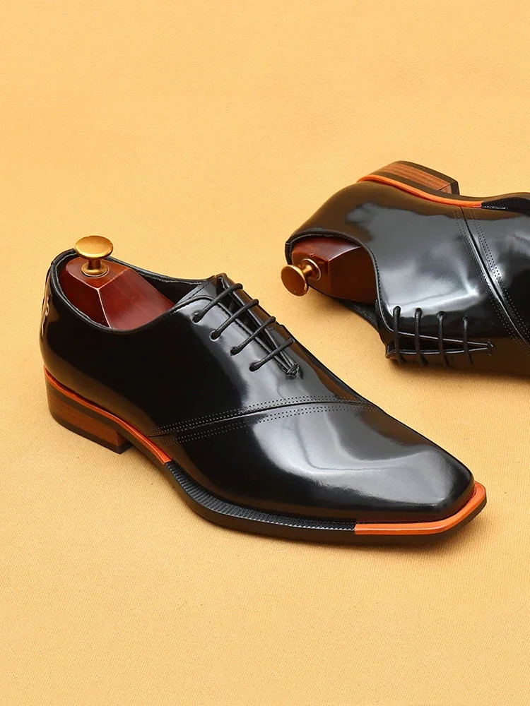 2024 Spring And Autumn New Men's Formal Shoes Genuine Leather Square Head British Style Bride Wedding Shoes
2024 Spring And Autumn New Men's Formal Shoes Genuine Leather Square Head British Style Bride Wedding Shoes