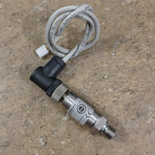 For GEFRAN KS-E-E-Z-B02C-M- V-530 Voltage-type Pressure Sensor 1 Piece
For GEFRAN KS-E-E-Z-B02C-M- V-530 Voltage-type Pressure Sensor 1 Piece