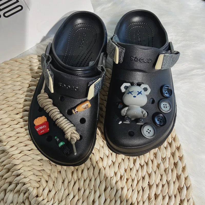 Cool Men's Clog oe Bule Decorative Accories 3D Bear Cross Slippers Violent Bear oe Flower DIY Brand Footwear Acco...
Cool Men's Clog oe Bule Decorative Accories 3D Bear Cross Slippers Violent Bear oe Flower DIY Brand Footwear Acco...