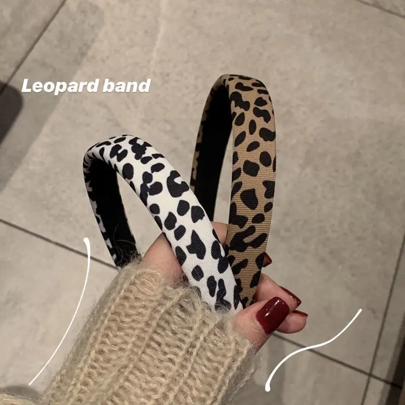 Vintage French Leopard Print Hair Bands Women Hair Hoop Chequer Letter Black White Hair Holder Hairbands Vintage Headband
Vintage French Leopard Print Hair Bands Women Hair Hoop Chequer Letter Black White Hair Holder Hairbands Vintage Headband