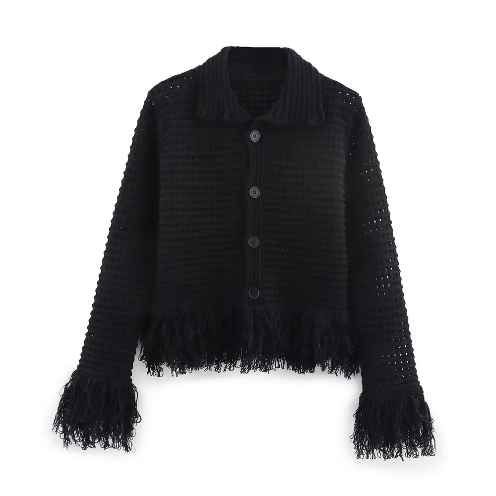 Women's plaid loose top round neck long sleeved button hollow tassel knit spring and summer new fashionable cardigan
Women's plaid loose top round neck long sleeved button hollow tassel knit spring and summer new fashionable cardigan