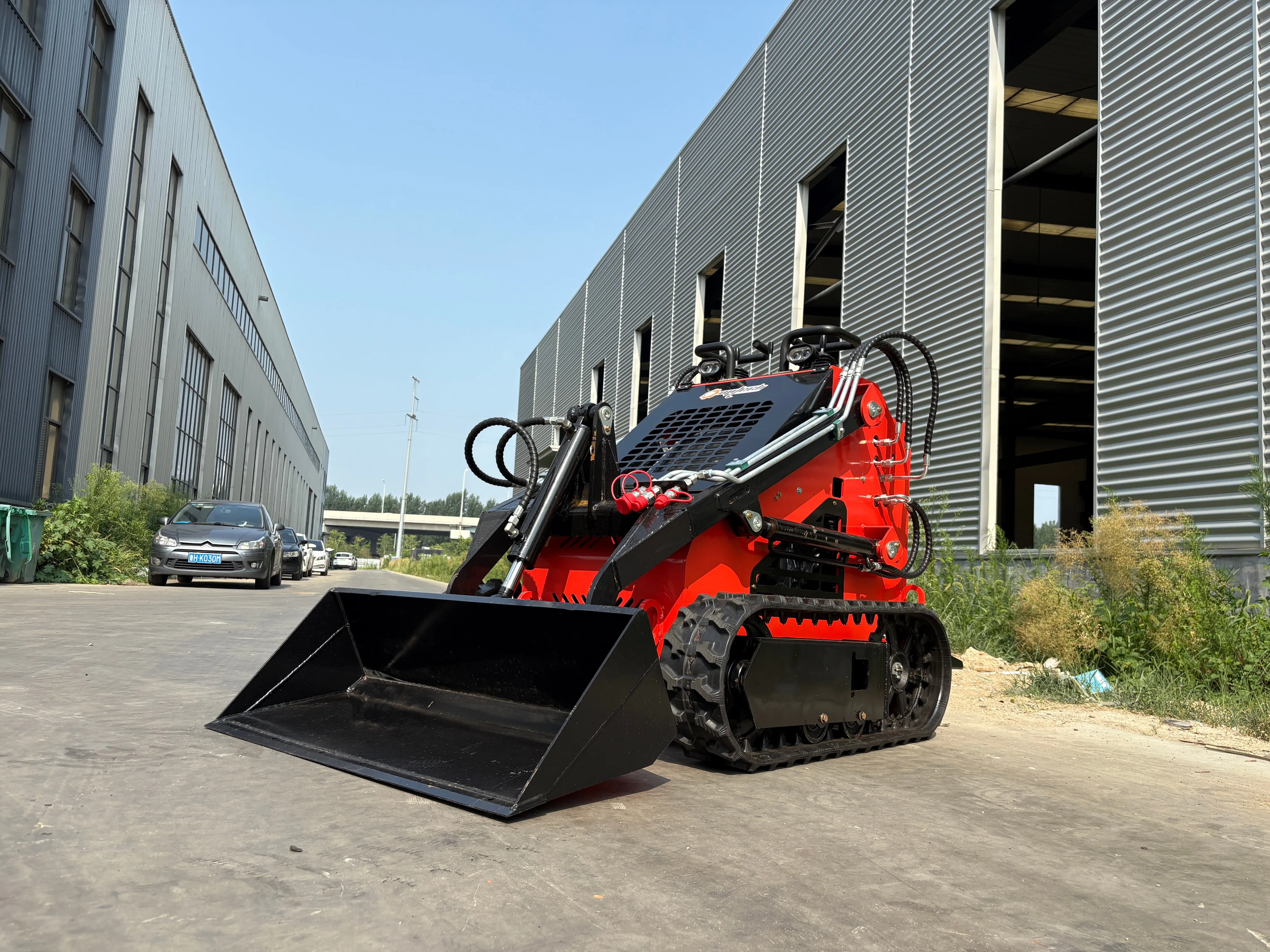 Индивидуальный мини-погрузчик с бортовым поворотом, профессиональный дизельный мини-погрузчик с бортовым поворотом и гусеничный погрузчик, быстрая доставка, доступная цена
Индивидуальный мини-погрузчик с бортовым поворотом, профессиональный дизельный мини-погрузчик с бортовым поворотом и гусеничный погрузчик, быстрая доставка, доступная цена