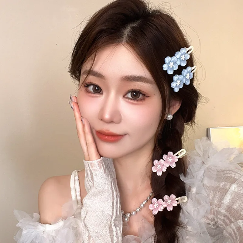 Sweet Girl Romantic Pink Cherry Blossom Hair Clip Fresh Versatile Bangs Side Clips Hair Accessories
Sweet Girl Romantic Pink Cherry Blossom Hair Clip Fresh Versatile Bangs Side Clips Hair Accessories