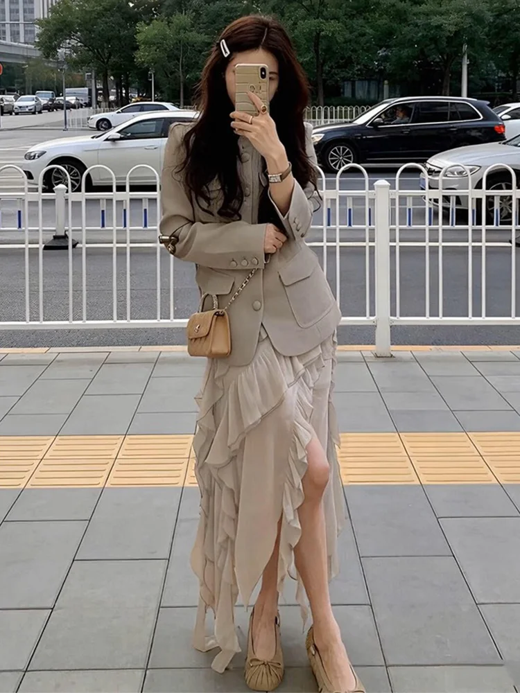 Elegant Single-Button Suit Jacket Women's Fashion Commute Personality Top Trendy Spring 2026 Cleanfit Standard Polyester Fiber
Elegant Single-Button Suit Jacket Women's Fashion Commute Personality Top Trendy Spring 2026 Cleanfit Standard Polyester Fiber