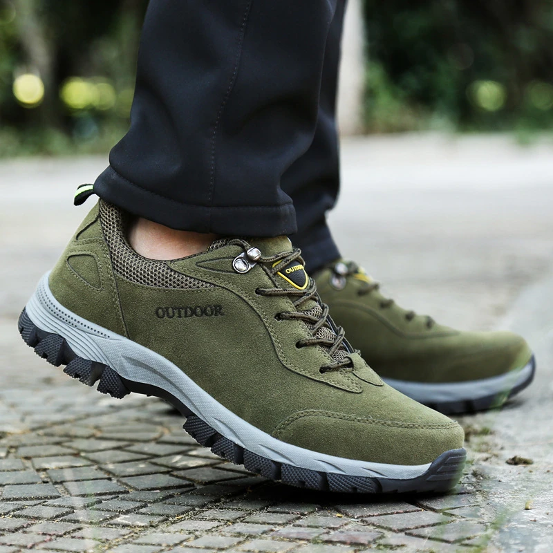 Autumn And Winter Hiking Shoes Men's Non-Slip Thick Sole Men's Travel Sports And Casual Shoes Outdoor Men's Shoes Large Size
Autumn And Winter Hiking Shoes Men's Non-Slip Thick Sole Men's Travel Sports And Casual Shoes Outdoor Men's Shoes Large Size