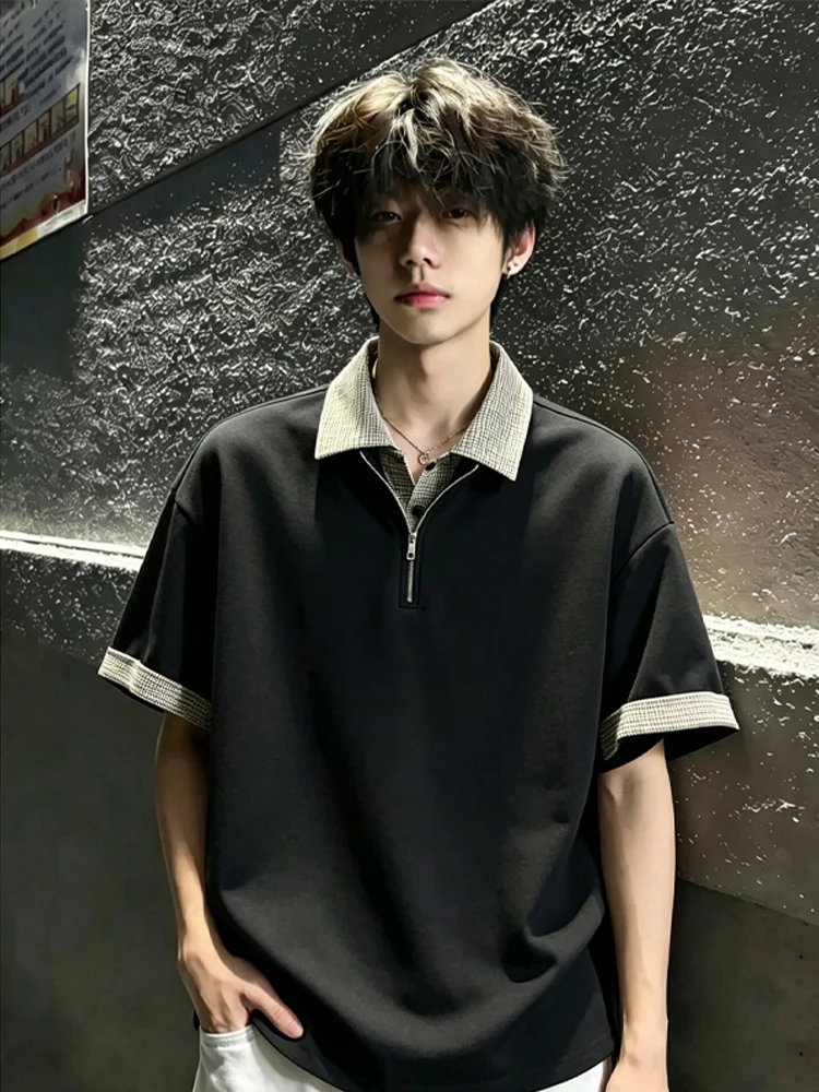 American Plaid Splice Half Zip Short Sleeve Men's Summer Fake Two-Piece High-End Black Shirt Old Money Style T-shirt
American Plaid Splice Half Zip Short Sleeve Men's Summer Fake Two-Piece High-End Black Shirt Old Money Style T-shirt
