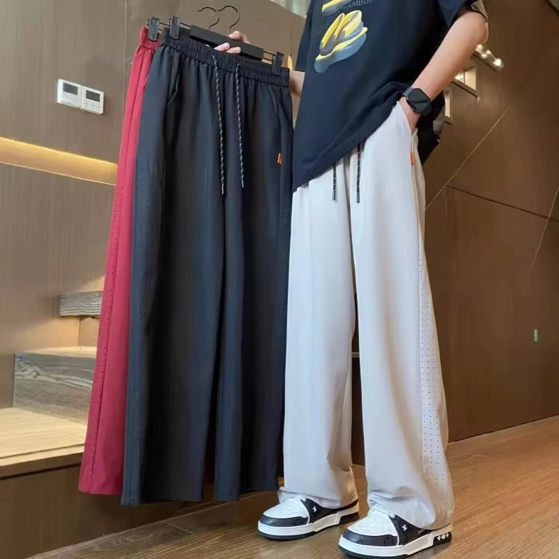 2025 Summer New Fashion American Men's Solid Color Casual Trendy Loose Straight Wide Leg Sports Trousers Male Drawstring Pants
2025 Summer New Fashion American Men's Solid Color Casual Trendy Loose Straight Wide Leg Sports Trousers Male Drawstring Pants