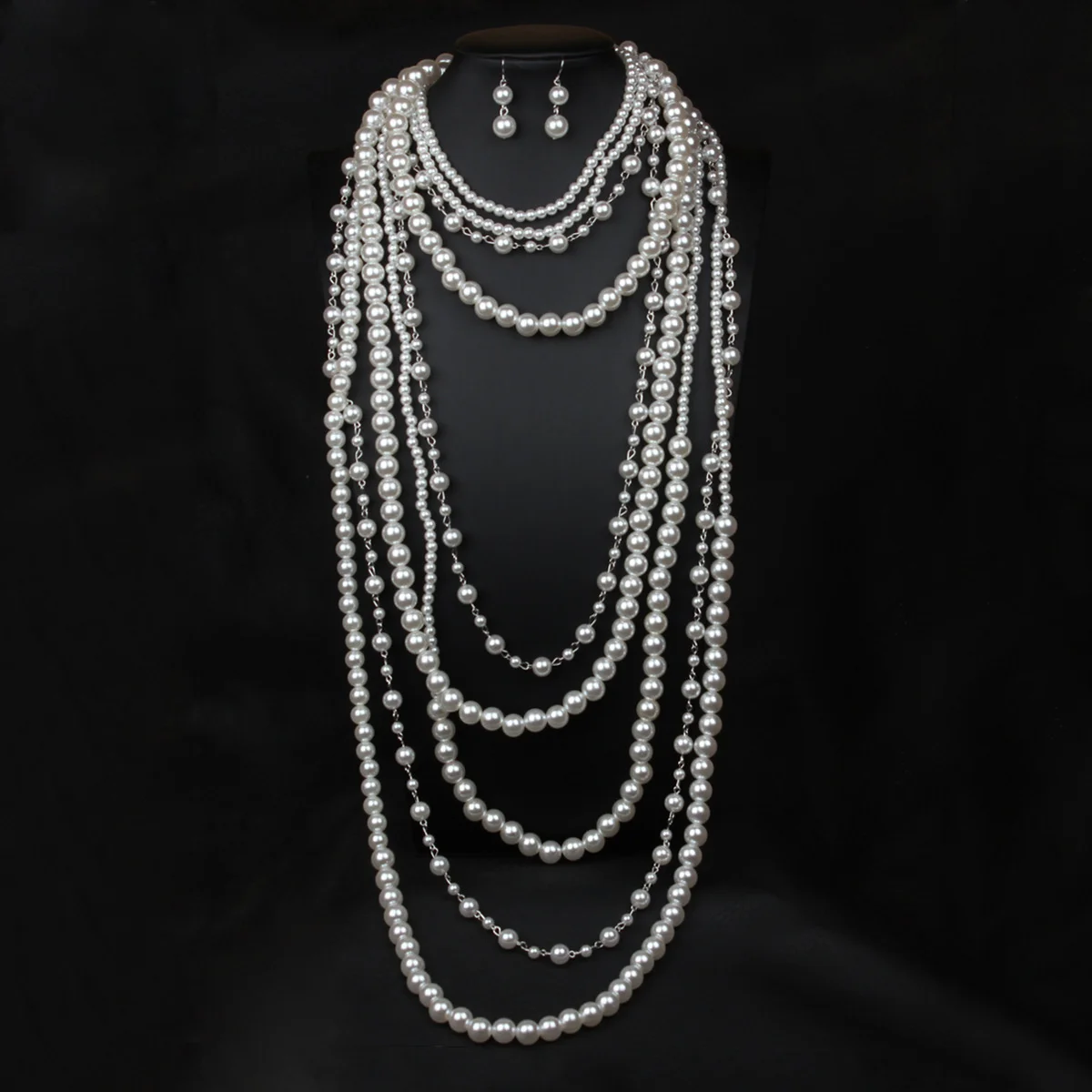 Layered fashionable pearl long necklace for luxurious body chain - formal photography neckpiece - for women
Layered fashionable pearl long necklace for luxurious body chain - formal photography neckpiece - for women
