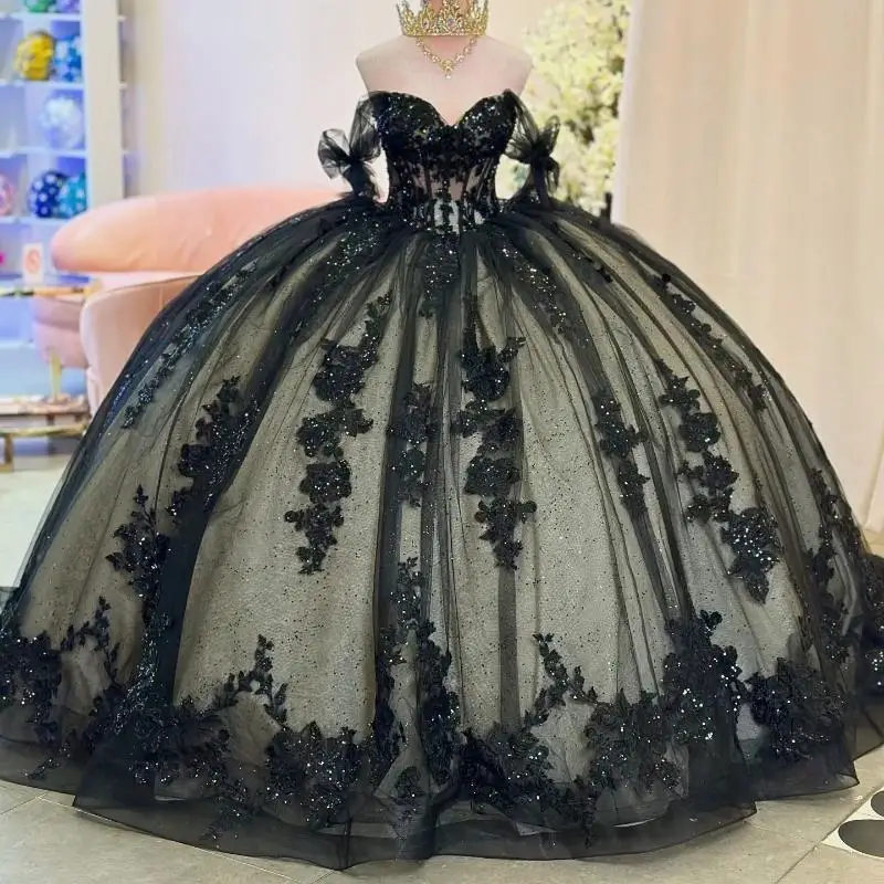 Customized Black Shiny Quinceanera Dresses Ball Gown Off Shoulder Appliques Lace Beads Sweet 16 Dress Vestidos 15 de anos
Customized Black Shiny Quinceanera Dresses Ball Gown Off Shoulder Appliques Lace Beads Sweet 16 Dress Vestidos 15 de anos