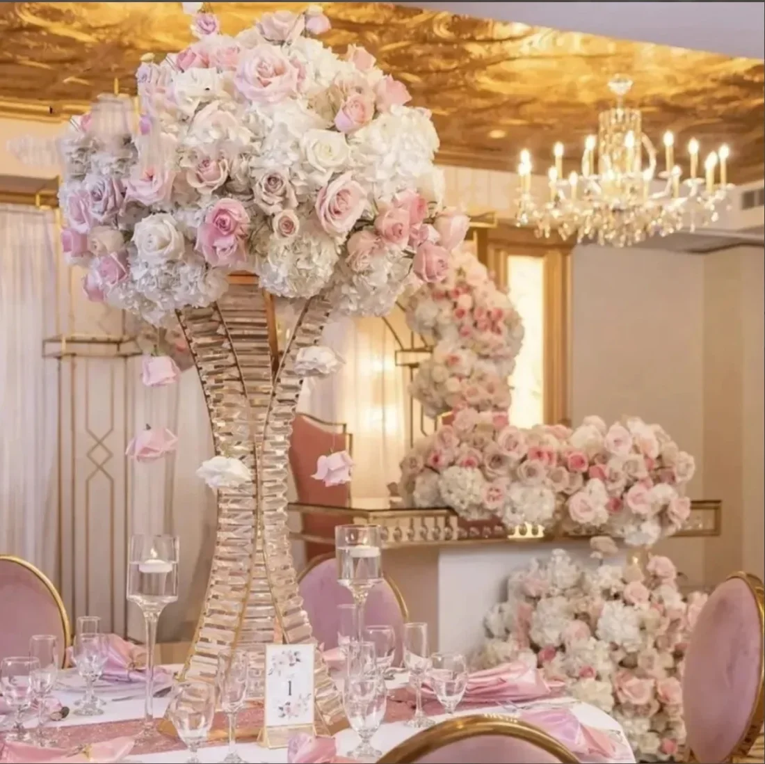Gold Tall Crystal Wedding Flower Stand Vase Wedding Decoration Table Centerpiece Gold Arch Stand Wedding Party Decor
Gold Tall Crystal Wedding Flower Stand Vase Wedding Decoration Table Centerpiece Gold Arch Stand Wedding Party Decor
