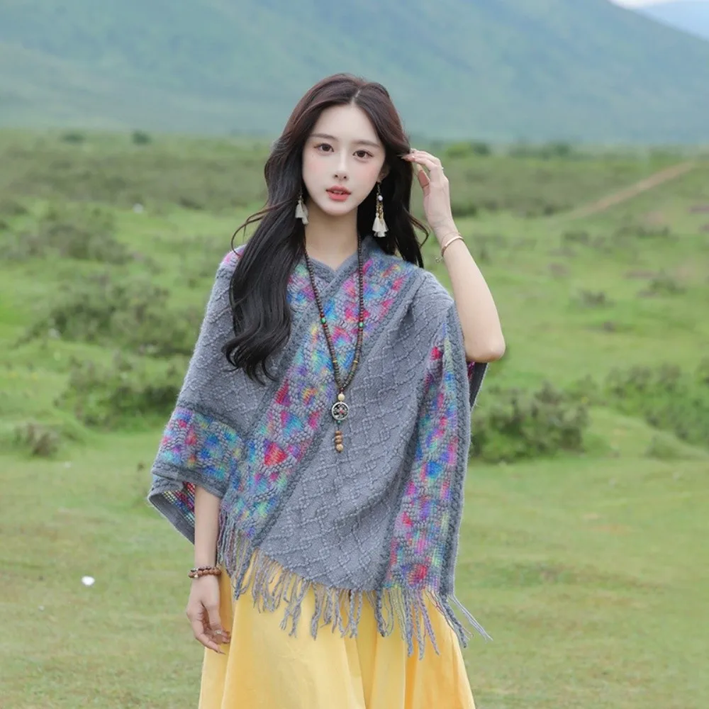 Модный вязаный пуловер в этническом стиле, шаль, зимняя теплая элегантная шаль в ромбическую полоску с кисточками, накладки на пальто для женщин
Модный вязаный пуловер в этническом стиле, шаль, зимняя теплая элегантная шаль в ромбическую полоску с кисточками, накладки на пальто для женщин