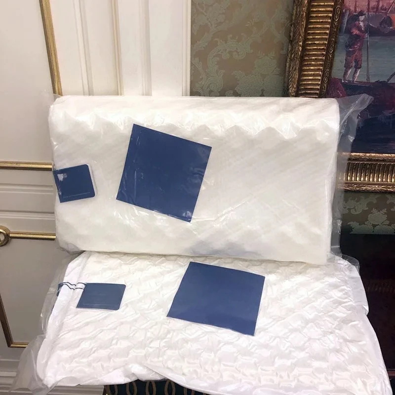Wholesale Thailand Latex Pillow Children Latex Pillow Core Rubber Pillow Neck Pillows
Wholesale Thailand Latex Pillow Children Latex Pillow Core Rubber Pillow Neck Pillows