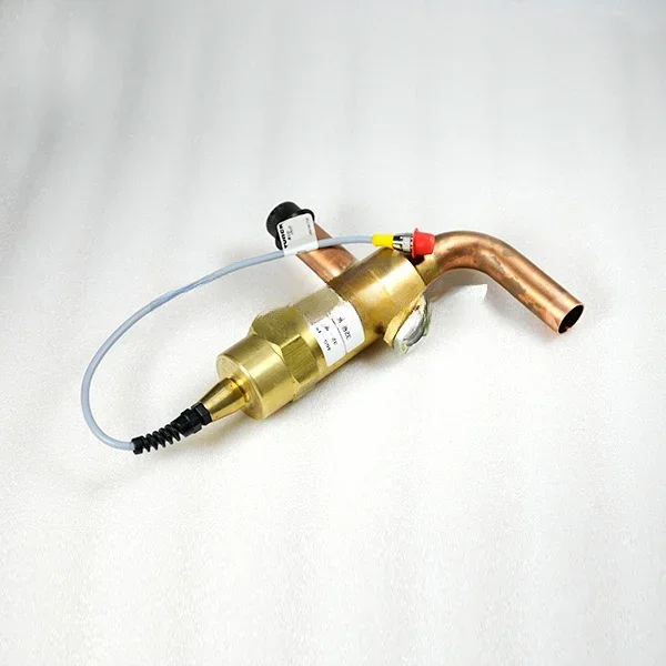 Carrier Chiller Parts Carrier Chiller Parts Electronic Expansion Valve 32GB404454
Carrier Chiller Parts Carrier Chiller Parts Electronic Expansion Valve 32GB404454