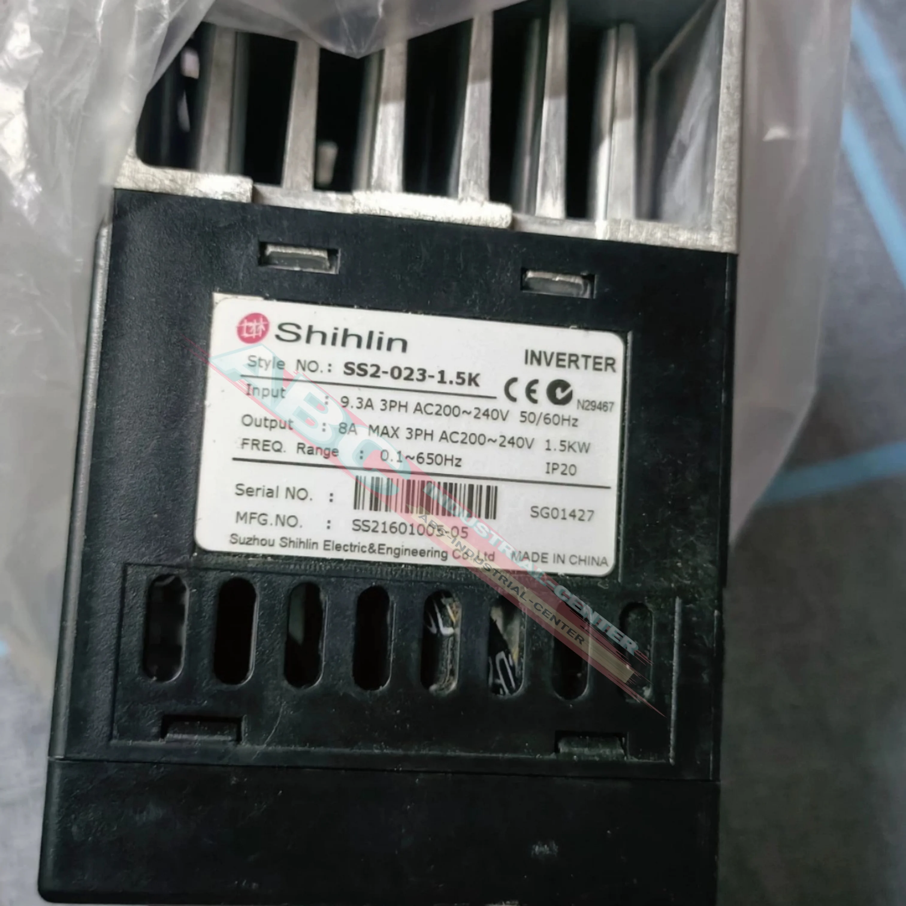 Новый оригинальный преобразователь частоты SS2-023-1.5K SS2-023-2.2K
Новый оригинальный преобразователь частоты SS2-023-1.5K SS2-023-2.2K