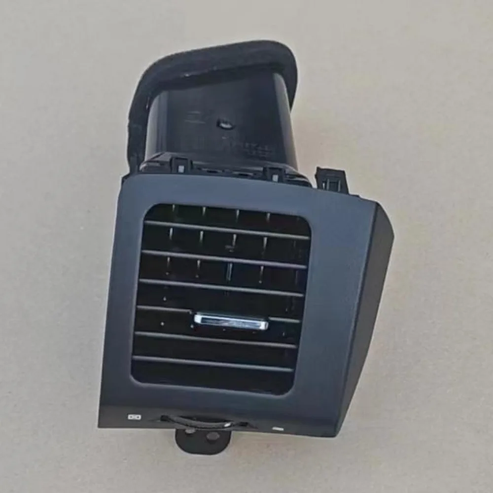 Suitable for Toyota Prado overbearing air conditioner left and right out of trend 02-09 car center console out of trend
Suitable for Toyota Prado overbearing air conditioner left and right out of trend 02-09 car center console out of trend