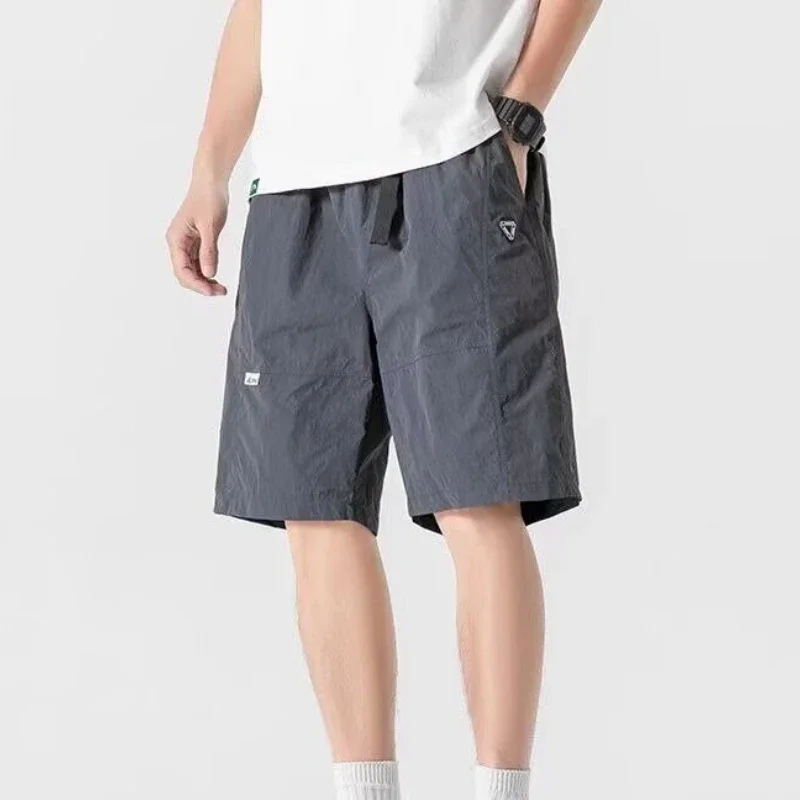 Мужские короткие брюки Широкие спортивные джоггеры с карманами Быстросохнущие мешковатые шорты для мужчин Свободный крой Y2k Корейский стиль Ice in Bulk Xxl 
Мужские короткие брюки Широкие спортивные джоггеры с карманами Быстросохнущие мешковатые шорты для мужчин Свободный крой Y2k Корейский стиль Ice in Bulk Xxl