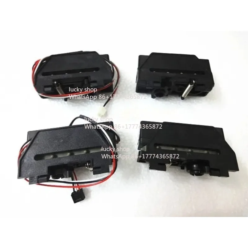 Paper Tractor Assy (continuous Input or Walk Paper Frame) for DFX5000 DFX8000
Paper Tractor Assy (continuous Input or Walk Paper Frame) for DFX5000 DFX8000