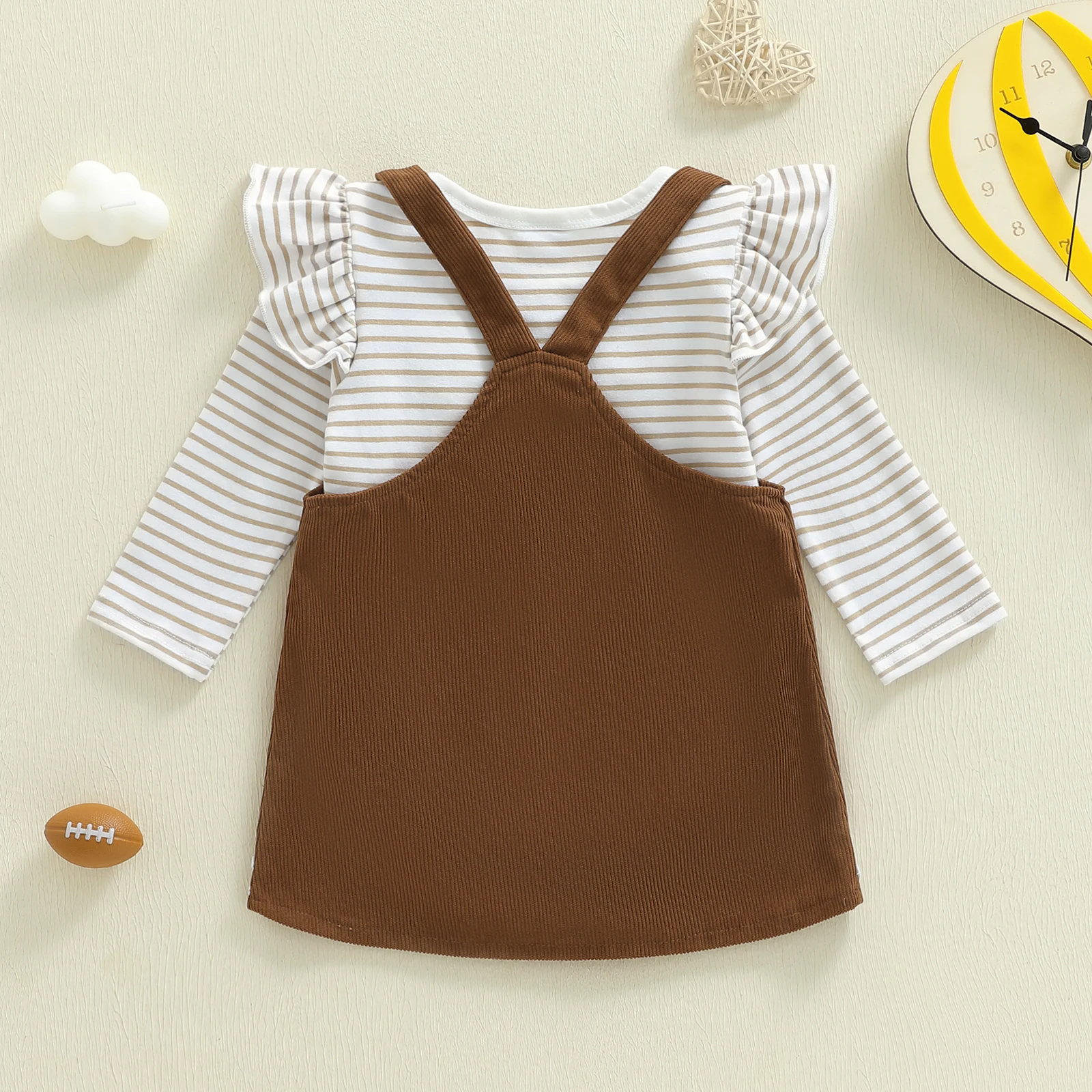 Осенний наряд для маленьких девочек, полосатый комбинезон с длинными рукавами и футбольным бантом, платье на подтяжках с вышивкой, комплект из 2 предметов
Осенний наряд для маленьких девочек, полосатый комбинезон с длинными рукавами и футбольным бантом, платье на подтяжках с вышивкой, комплект из 2 предметов