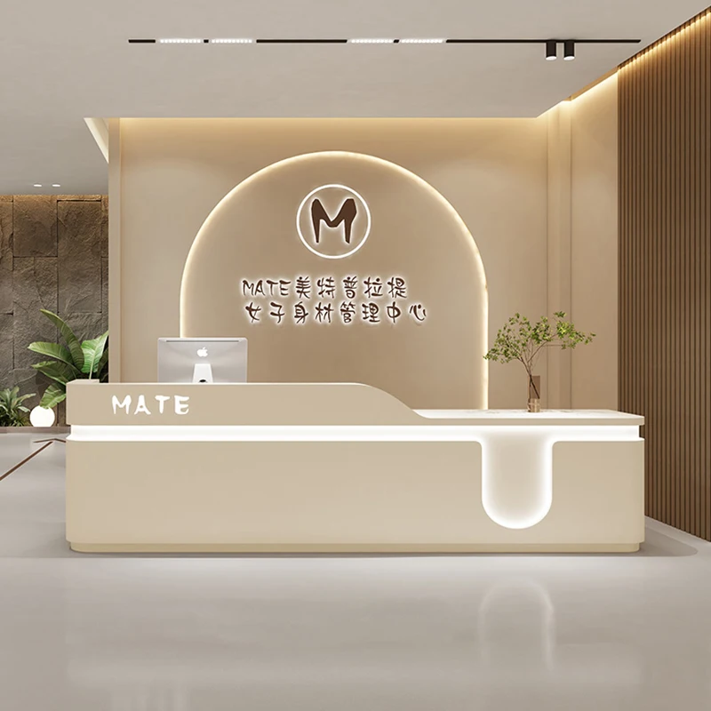 Стоя кассовая стойка регистрации современный офис массаж акриловая стойка для спа розничная продажа Прилавок мебель для магазина бутиков
Стоя кассовая стойка регистрации современный офис массаж акриловая стойка для спа розничная продажа Прилавок мебель для магазина бутиков