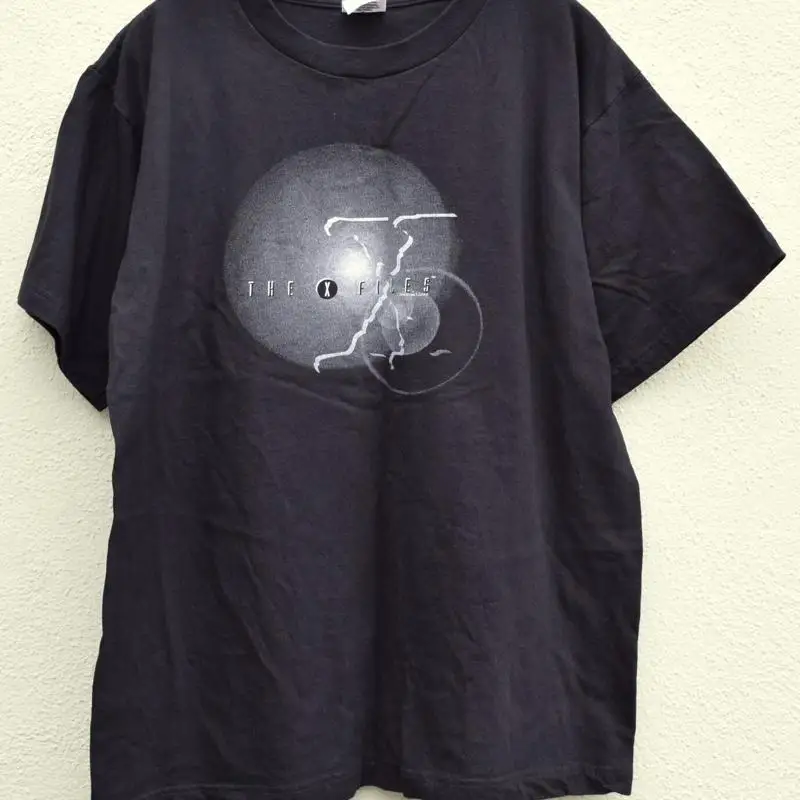 Vintage X Files 1995 Convention Tour T Shirt Creation Entertainment Pasadena Ca
Vintage X Files 1995 Convention Tour T Shirt Creation Entertainment Pasadena Ca