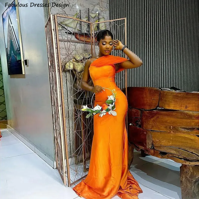 Orange One Shoulder Bridesmaid Dresses Long Mermaid Sweetheart Neck Wedding Guest Dress Formal Women Prom Party Gown
Orange One Shoulder Bridesmaid Dresses Long Mermaid Sweetheart Neck Wedding Guest Dress Formal Women Prom Party Gown