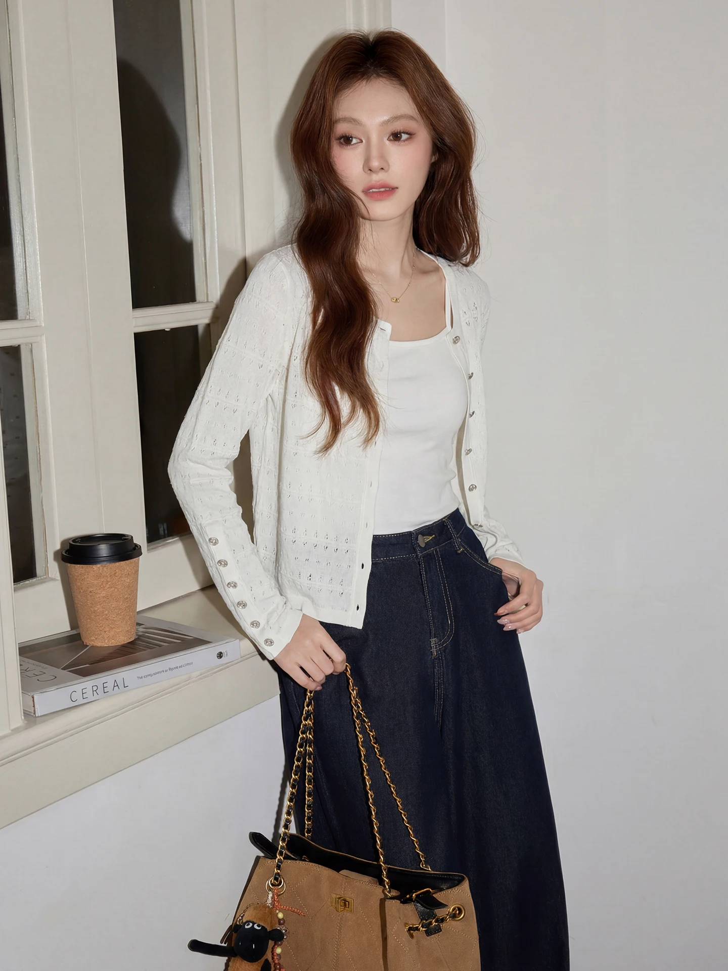 Mening Korean Style Hollow out Thin Knitted White Summer Sun Protection Short Sleeve Long Sleeve Shirt Women's Fashion Top
Mening Korean Style Hollow out Thin Knitted White Summer Sun Protection Short Sleeve Long Sleeve Shirt Women's Fashion Top