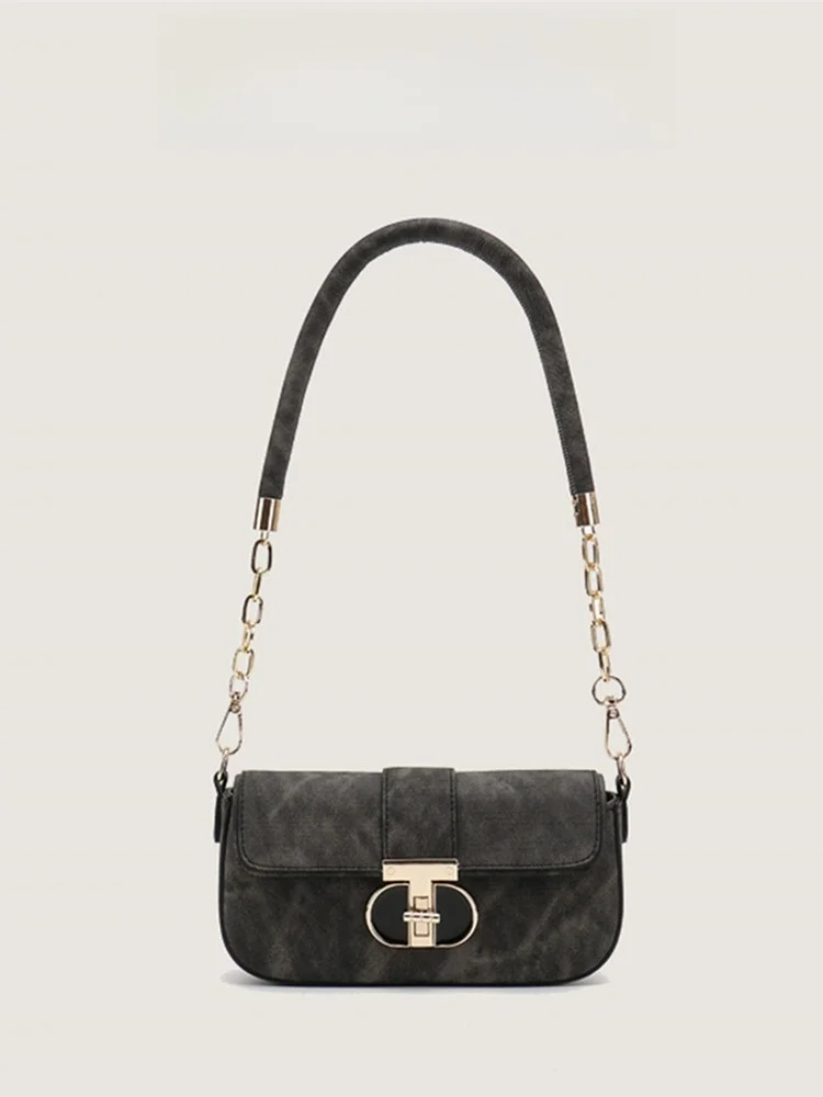 Elegant Women's Chain Strap Underarm Bag Fashionable Versatile Shoulder Crossbody Bag Stylish Small Square Bag by Ilaman
Elegant Women's Chain Strap Underarm Bag Fashionable Versatile Shoulder Crossbody Bag Stylish Small Square Bag by Ilaman