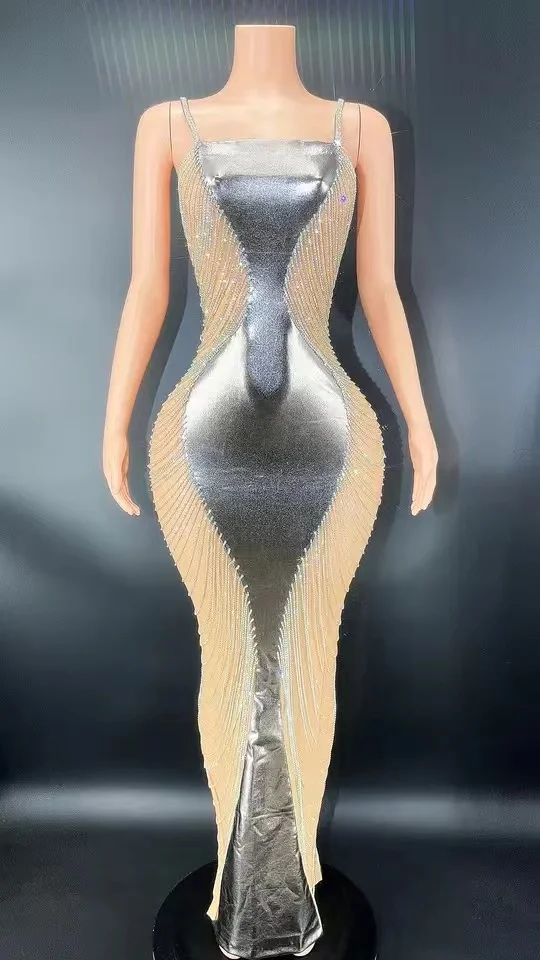Evening Elegant Festival Poster Girls Mirror Chain Gala See through Party Birthday Prom Ball Sexy Women Rhinstone Long dress
Evening Elegant Festival Poster Girls Mirror Chain Gala See through Party Birthday Prom Ball Sexy Women Rhinstone Long dress