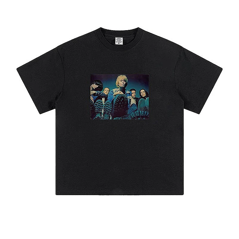 Radiohead Rock Short Sleeve Music Fashion Trend Summer T-shirt Heavy Retro Round Neck Breathable Comfortable Top
Radiohead Rock Short Sleeve Music Fashion Trend Summer T-shirt Heavy Retro Round Neck Breathable Comfortable Top