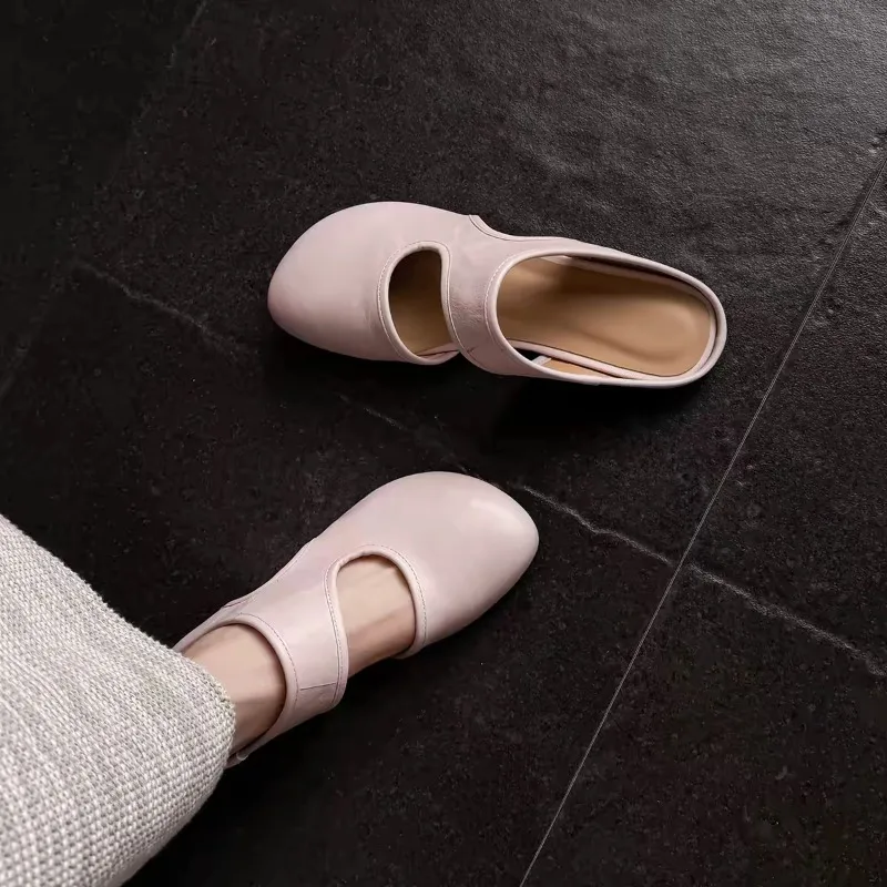 Women's Fish Mouth Closed Toe Solid Color Vintage Slippers Women Casual Fashionable Lightweight Comfortable Sandals Summer New
Women's Fish Mouth Closed Toe Solid Color Vintage Slippers Women Casual Fashionable Lightweight Comfortable Sandals Summer New