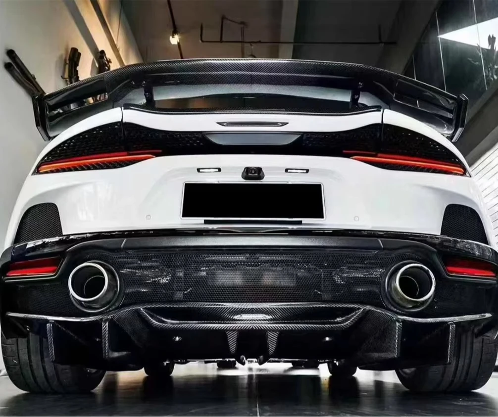 Upgrade PRO Style Dry Carbon Fiber Rear Diffuser Rear Lip Rear Bumper Lip for McLaren GT Bodykit
Upgrade PRO Style Dry Carbon Fiber Rear Diffuser Rear Lip Rear Bumper Lip for McLaren GT Bodykit