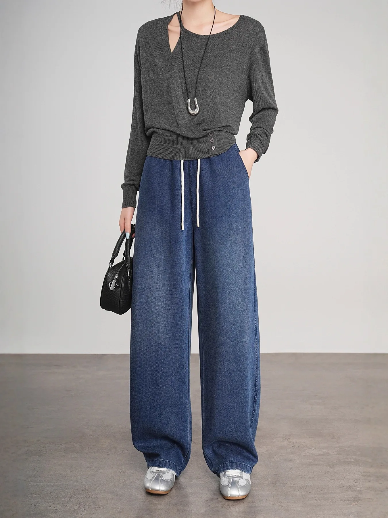 Wide Leg Pants Grey Womens Autumn Anti-Wrinkle Wide-Leg High Quality Workplace Pleated Pants
Wide Leg Pants Grey Womens Autumn Anti-Wrinkle Wide-Leg High Quality Workplace Pleated Pants