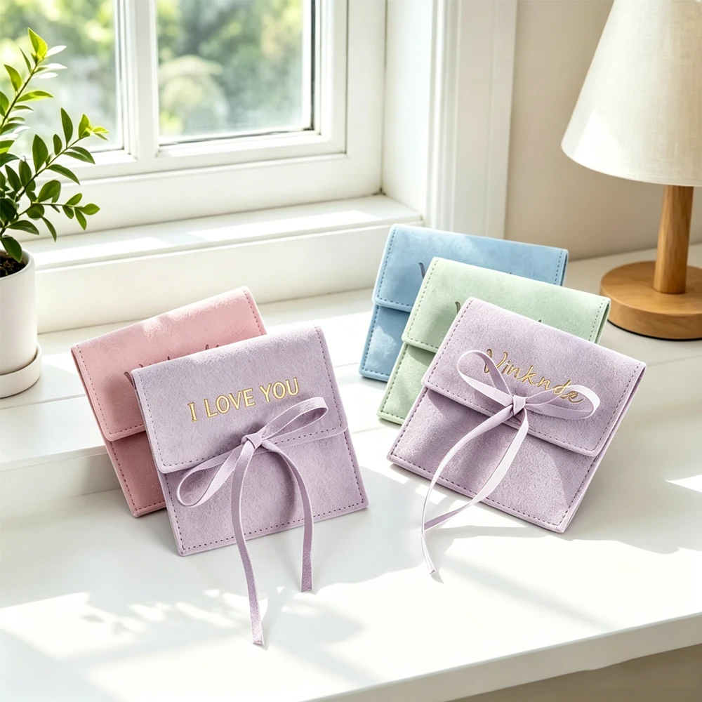 50pcs Custom Print Logo Jewelry Suede Gift Bag with Rope Microfiber Pouches Wedding Favor Bulk Earrings Rings Cosmetic Packing
50pcs Custom Print Logo Jewelry Suede Gift Bag with Rope Microfiber Pouches Wedding Favor Bulk Earrings Rings Cosmetic Packing