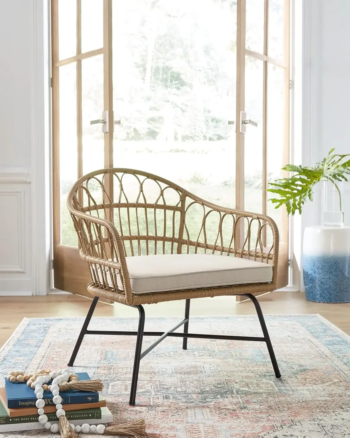 Hoonah Casual 16" Wicker Frame and Metal Base Indoor/Outdoor Accent Chair, Beige, Cream, & Black
Hoonah Casual 16" Wicker Frame and Metal Base Indoor/Outdoor Accent Chair, Beige, Cream, & Black