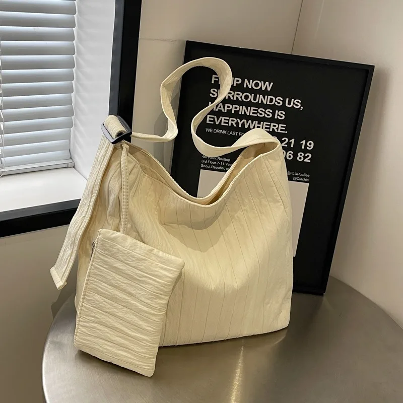 Women Canvas Crossbody Bag Casual Tote Lady Simple Large Capacity Shoulder Bag Girl Travel School Bookbag Handbag with Purse
Women Canvas Crossbody Bag Casual Tote Lady Simple Large Capacity Shoulder Bag Girl Travel School Bookbag Handbag with Purse