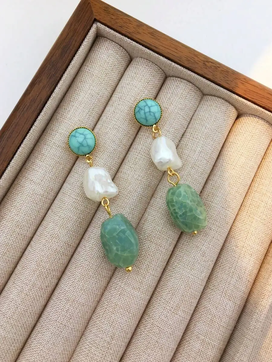 Bohemian Asymmetrical Turquoise Resin Faux Pearl Drop Earrings For Women
Bohemian Asymmetrical Turquoise Resin Faux Pearl Drop Earrings For Women