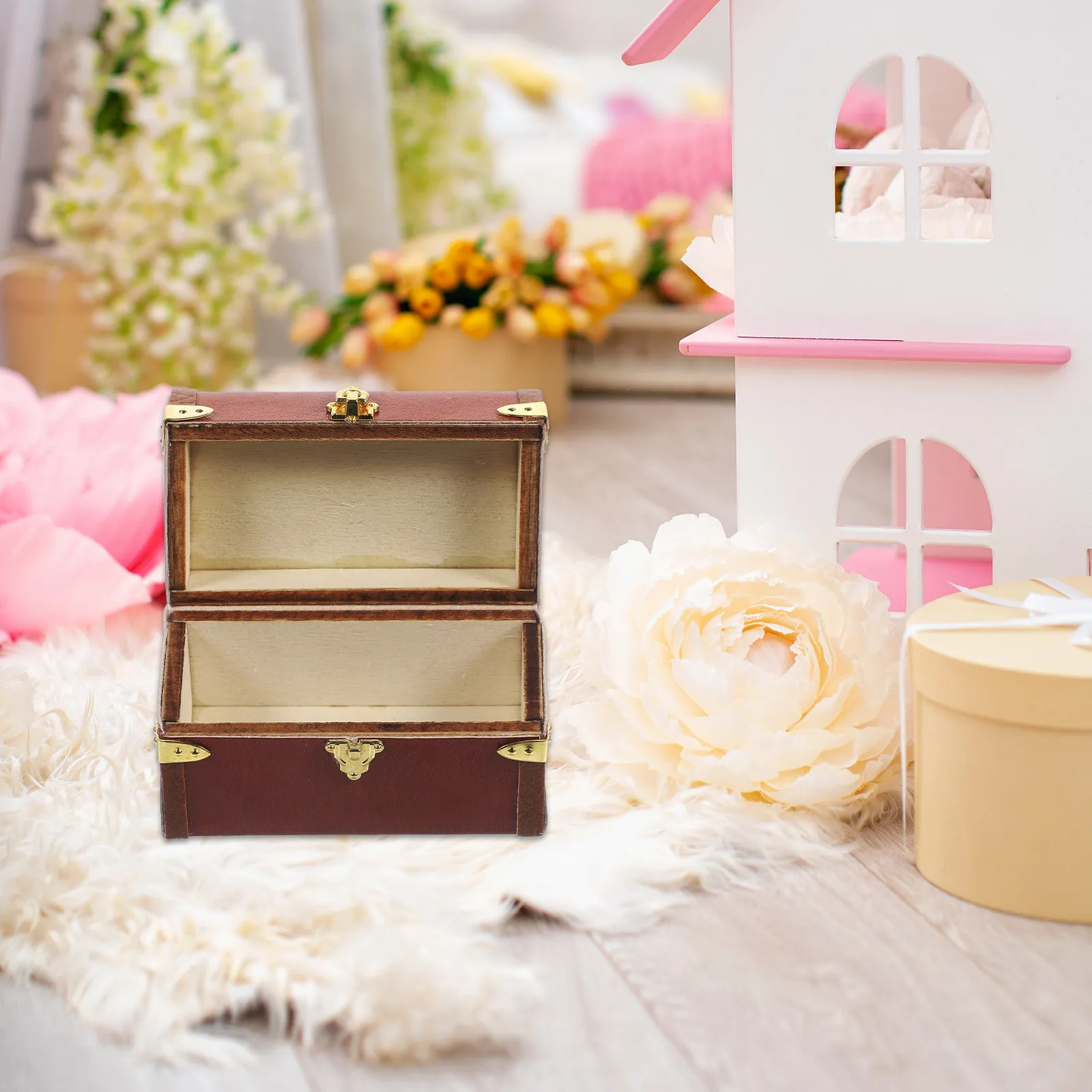 1:12 Scale Miniature Vintage Luggage Case Dollhouse Travel Trunk with Finish Wooden Construction Realistic Detail Mini
1:12 Scale Miniature Vintage Luggage Case Dollhouse Travel Trunk with Finish Wooden Construction Realistic Detail Mini