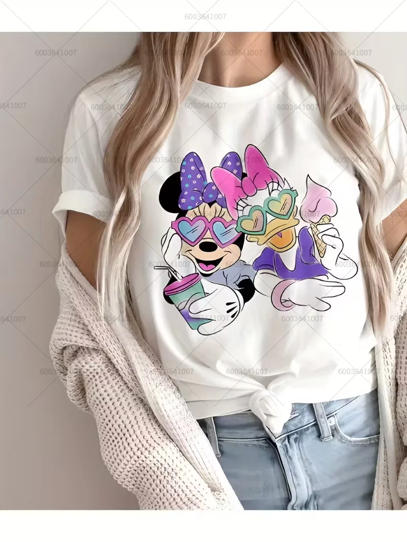 Disney Minnie Daisy Ice Cream Women's Men Cotton T Shirt O-Neck Tees Unisex Short Sleeve Oversized Casual Couple Streetwear Top
Disney Minnie Daisy Ice Cream Women's Men Cotton T Shirt O-Neck Tees Unisex Short Sleeve Oversized Casual Couple Streetwear Top