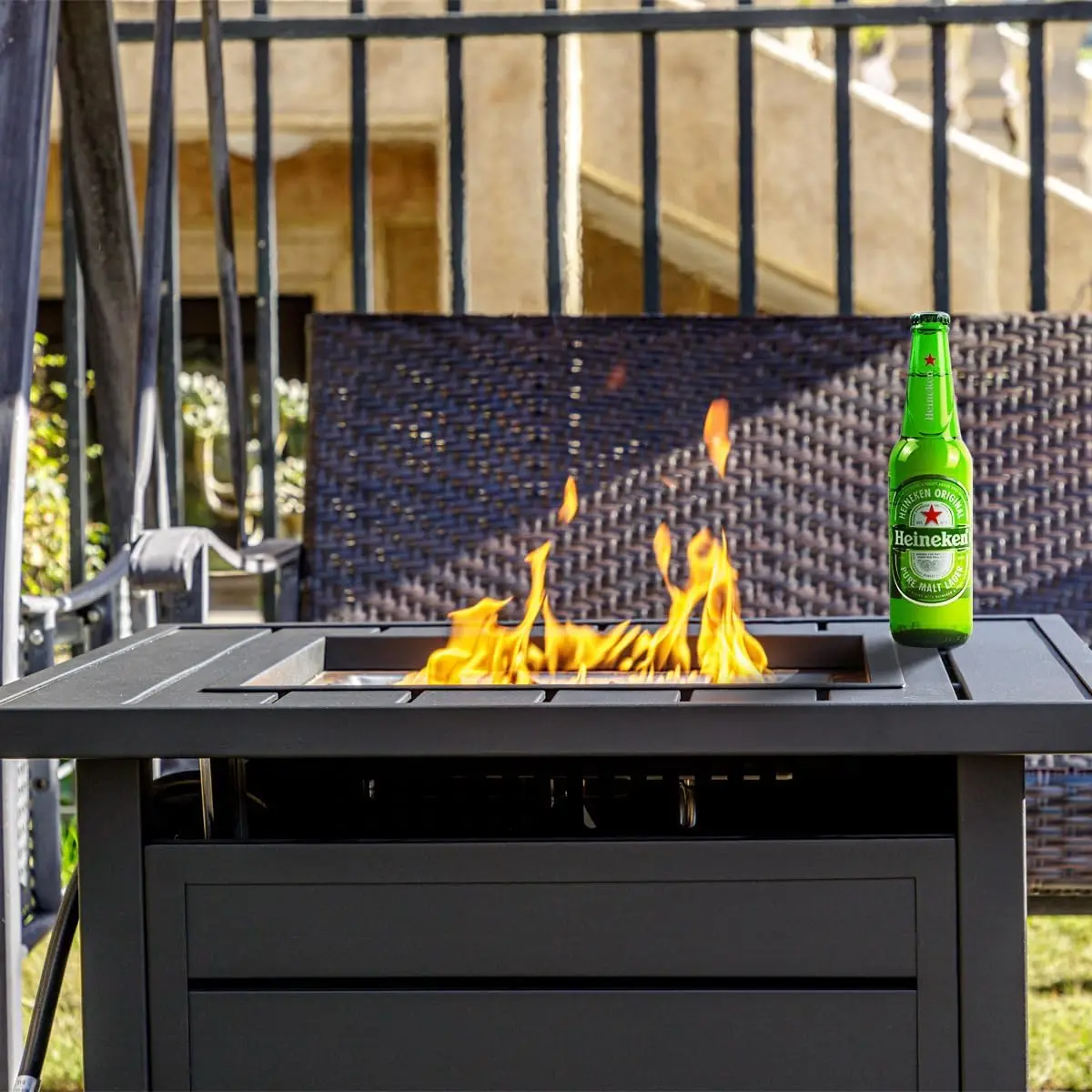 28 inch Propane Fire Pit Table, Outdoor Gas Fire Pits with Lid & Lava Rock, 50000 BTU Firepit for Dinning, Party in Outside
28 inch Propane Fire Pit Table, Outdoor Gas Fire Pits with Lid & Lava Rock, 50000 BTU Firepit for Dinning, Party in Outside