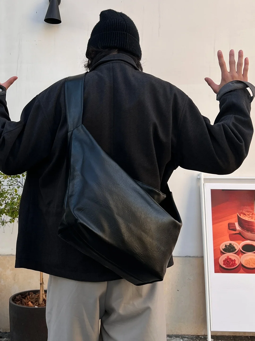 Сумка-тоут в стиле ретро для подмышек, сумка для пельменей в мапейском стиле, студенческая объединя Neutral k Hong Kong Sle, трендовая сумка на одно плечо
Сумка-тоут в стиле ретро для подмышек, сумка для пельменей в мапейском стиле, студенческая объединя Neutral k Hong Kong Sle, трендовая сумка на одно плечо